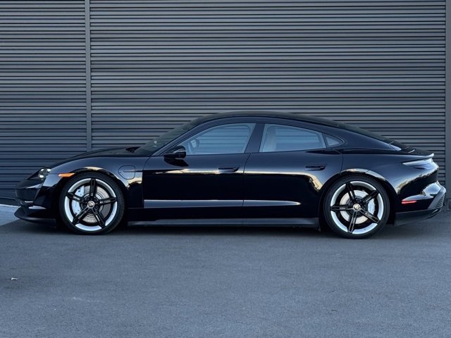 Used 2024 Porsche Taycan 4S image 2
