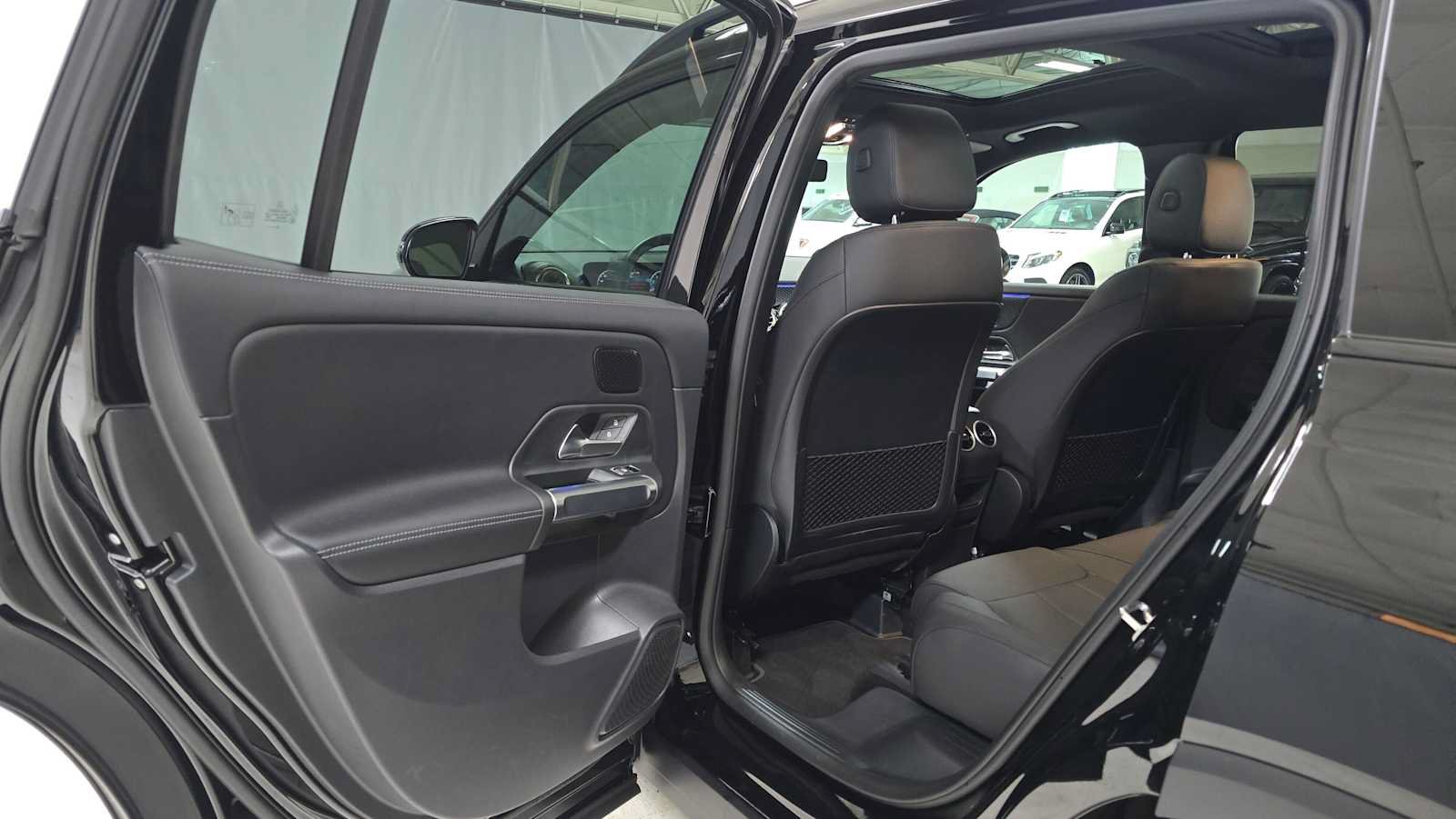 Certified 2026 Mercedes-Benz GLB 250 4MATIC image 15