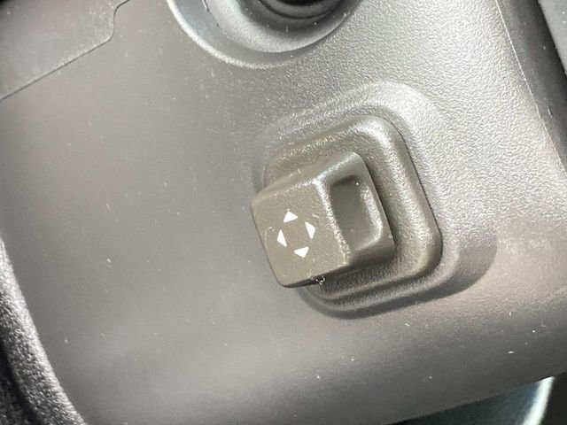 Used 2019 Chevrolet Tahoe Premier AWD/4WD image 34