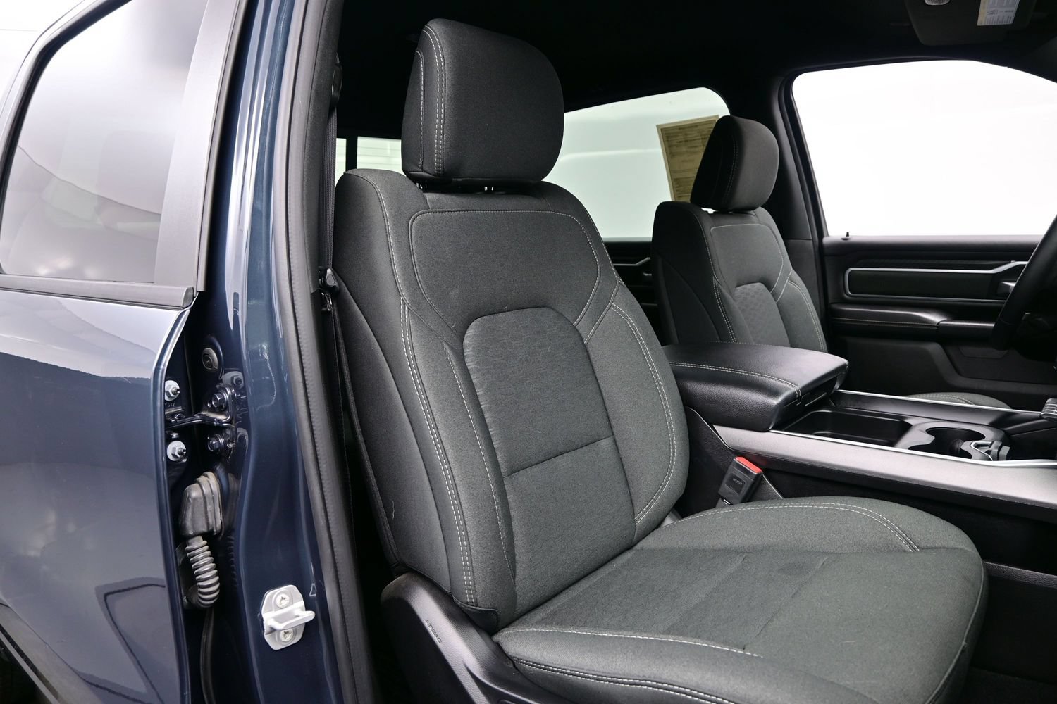 Used 2025 RAM 1500 Big Horn AWD/4WD image 17