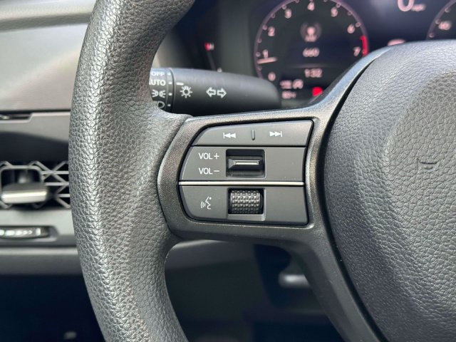 Used 2023 Honda Accord EX image 26