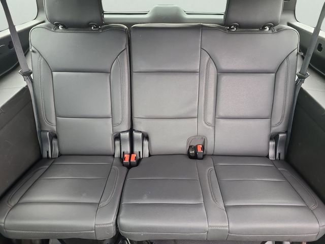 Used 2023 Chevrolet Suburban LT AWD/4WD image 13
