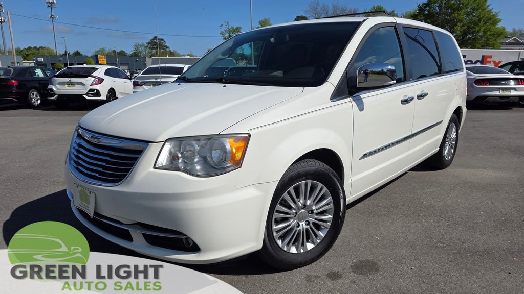 Used 2013 Chrysler Town & Country Touring-L w/ Entertainment Group #2