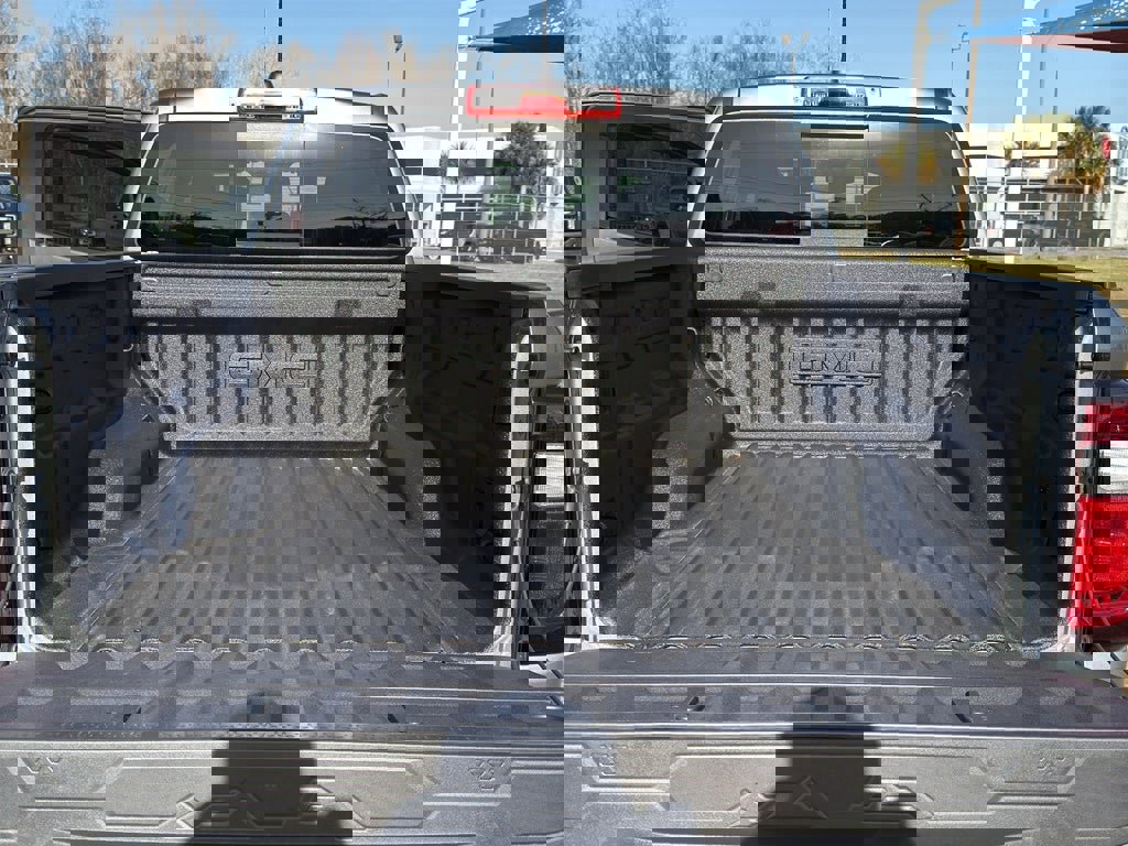 New 2026 GMC Canyon Elevation w/ Convenience Package image 25