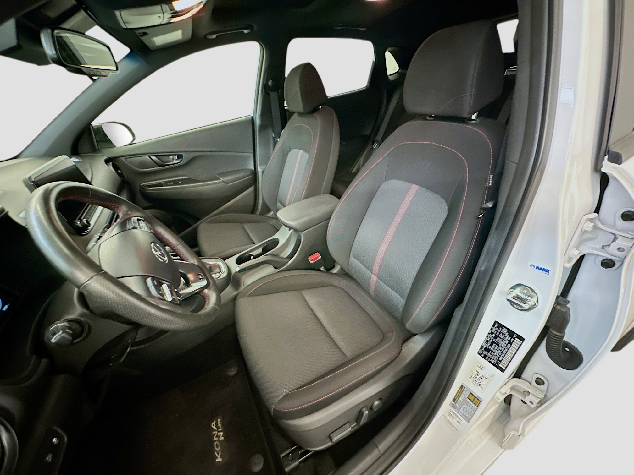 Used 2023 Hyundai Kona N Line image 13