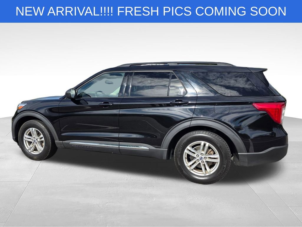 Used 2020 Ford Explorer XLT w/ Equipment Group 202A RWD image 3