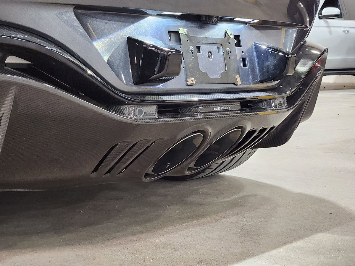 Used 2023 Aston Martin V12 Vantage image 31