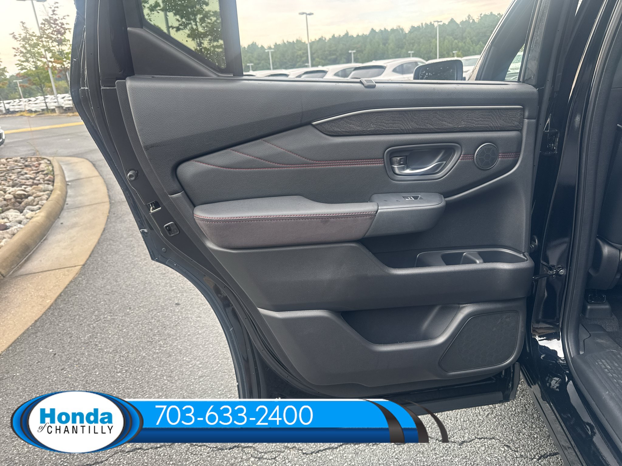 New 2026 Honda Pilot Black Edition image 31
