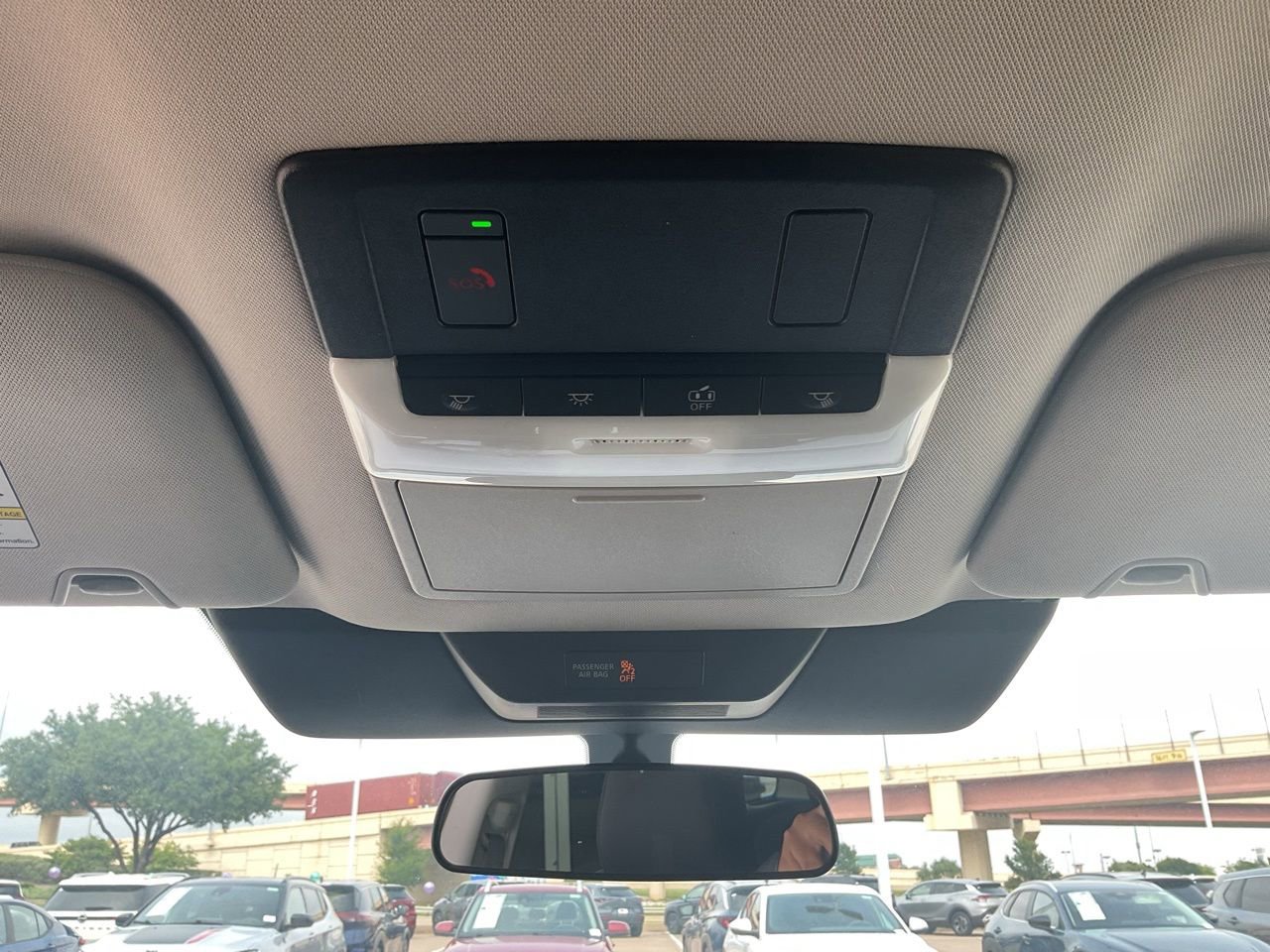 Used 2025 Nissan Pathfinder SV FWD image 16