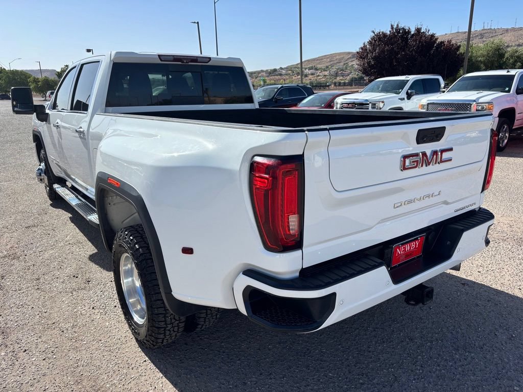 Used 2020 GMC Sierra 3500 Denali w/ Denali Ultimate Package AWD/4WD image 8