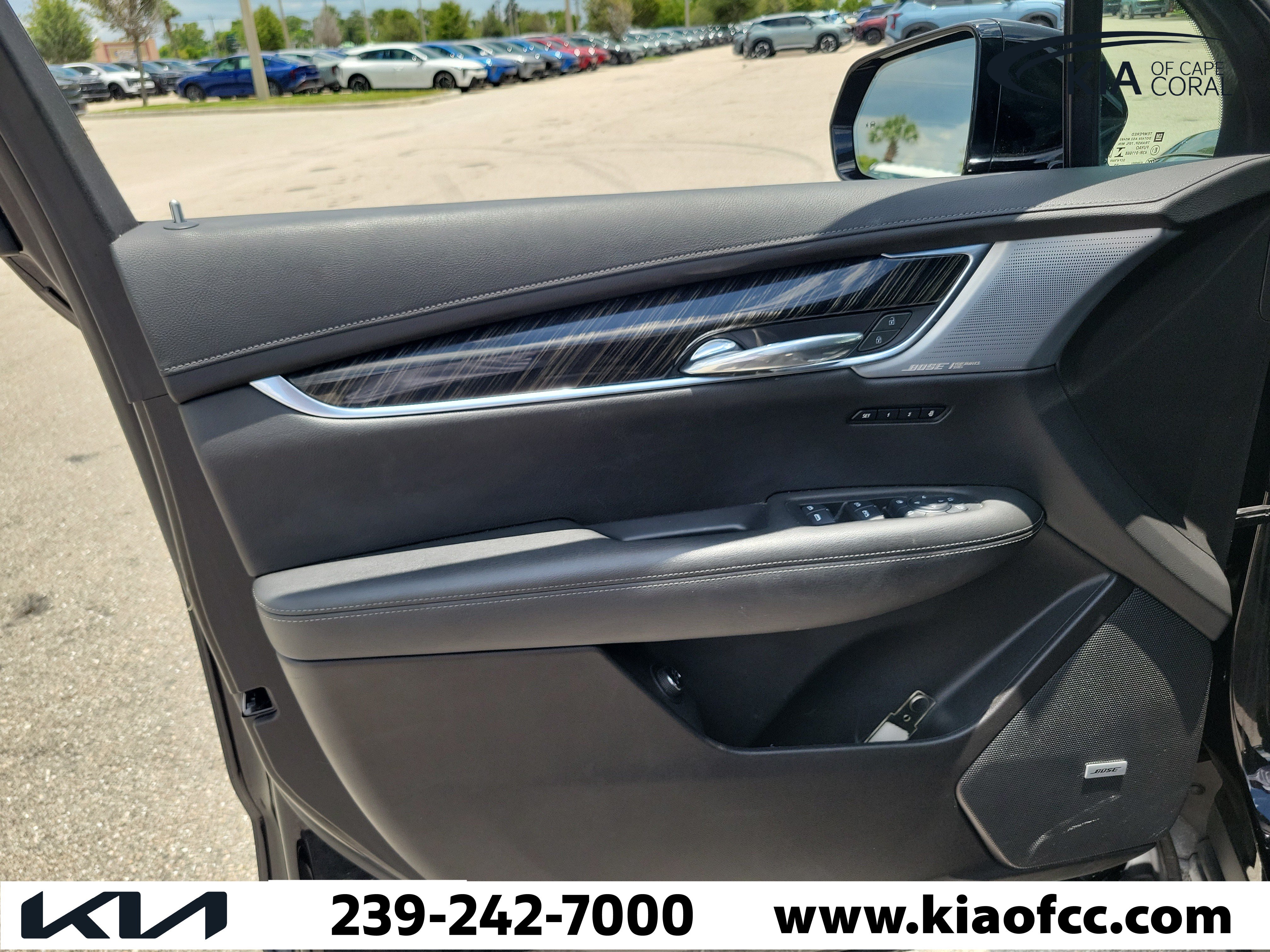 Used 2023 Cadillac XT6 Premium Luxury AWD/4WD image 24