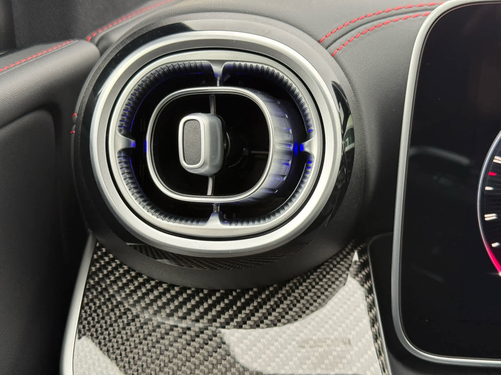 New 2026 Mercedes-Benz GLC 43 AMG AMG GLC 43 image 30