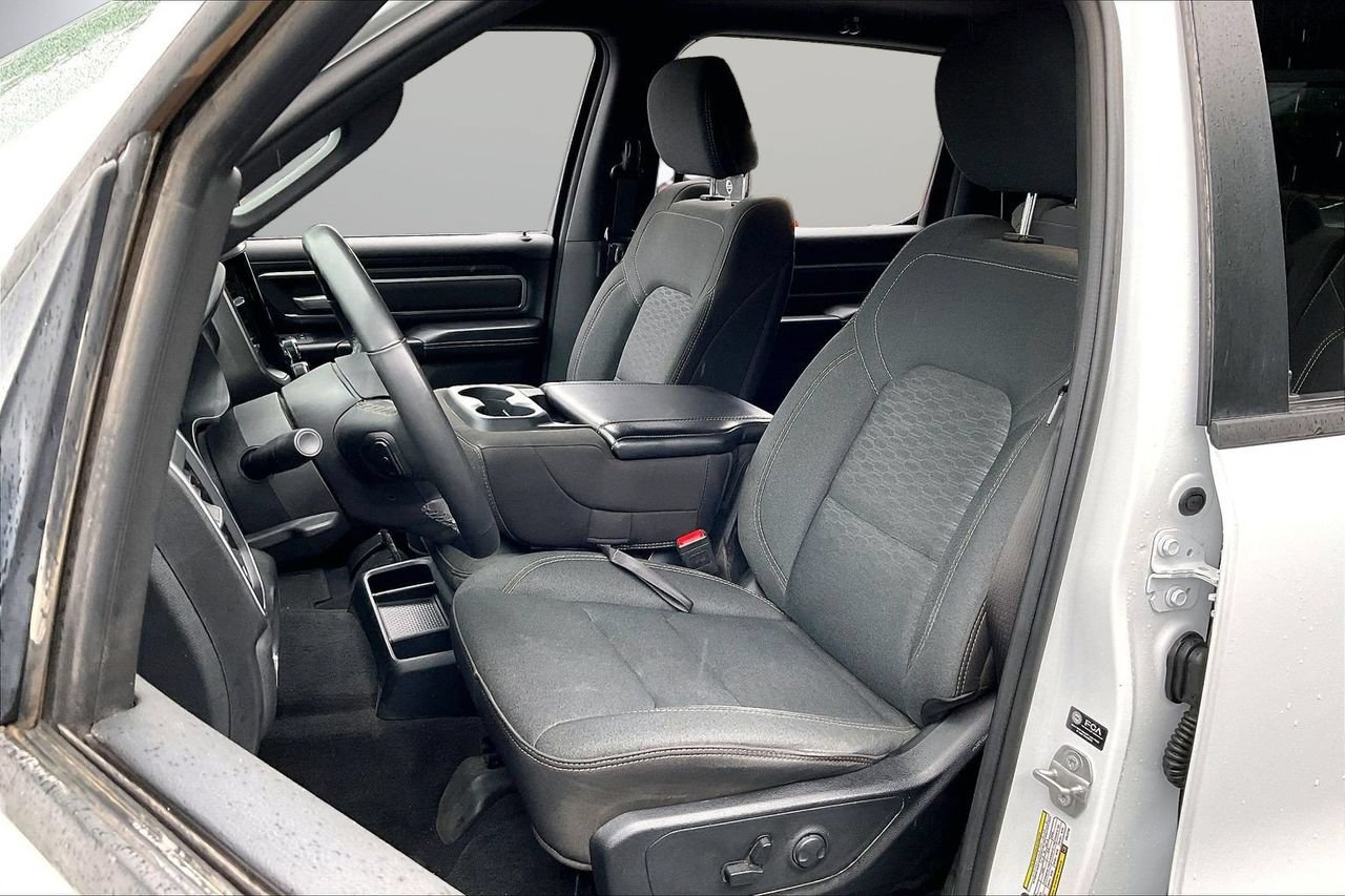 Used 2025 RAM 1500 Big Horn AWD/4WD image 21