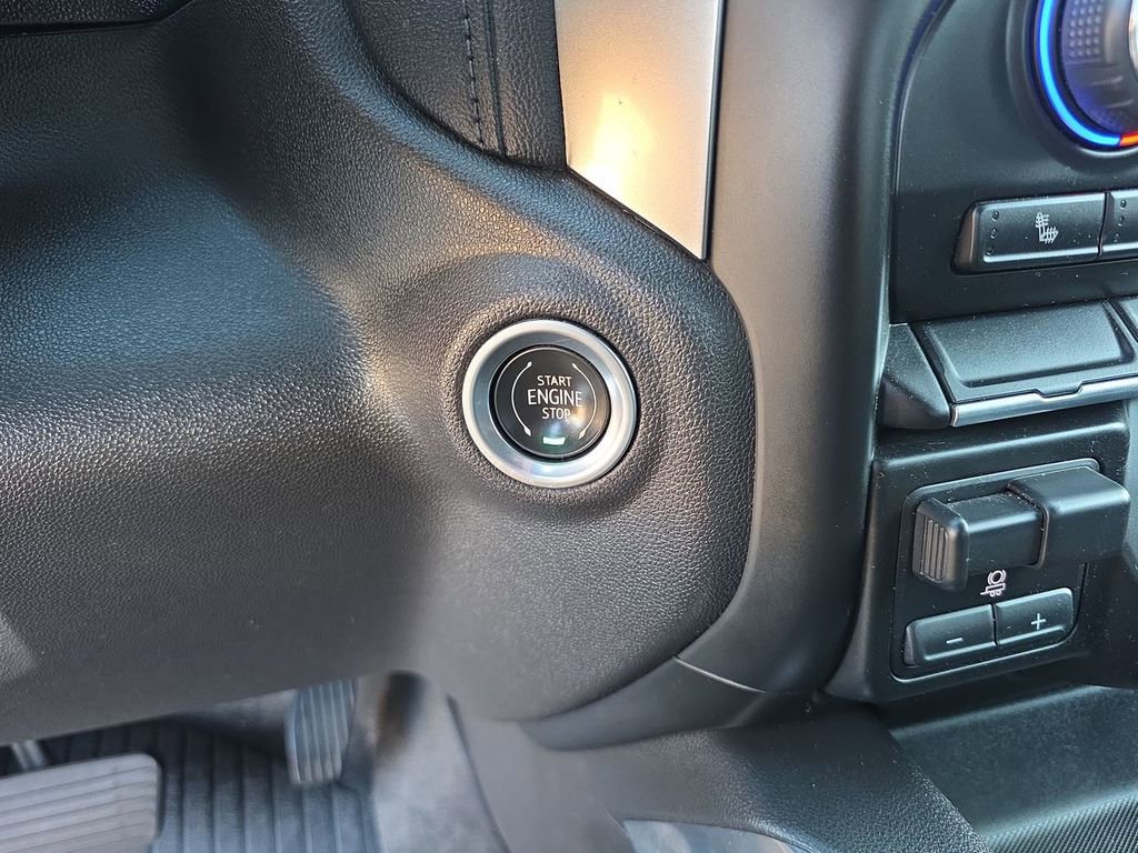 Used 2021 Chevrolet Silverado 1500 LT Trail Boss w/ Bed Protection Package image 17