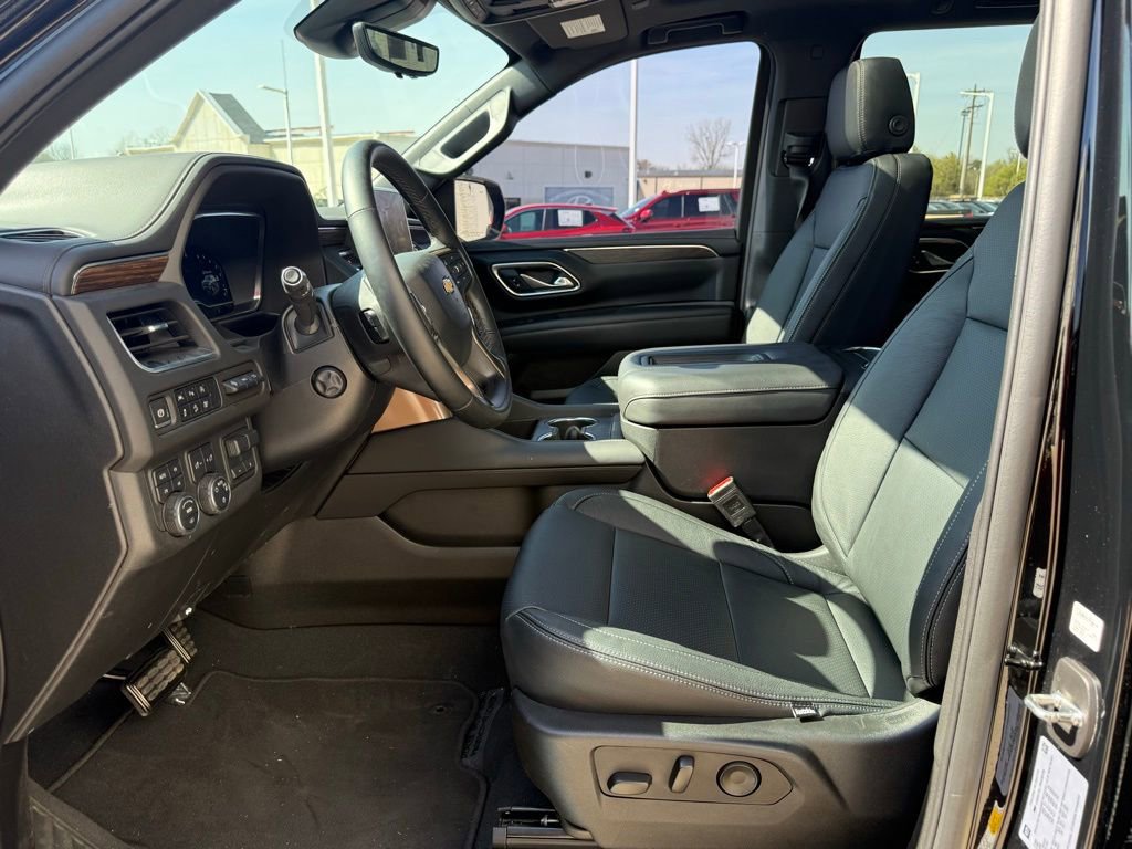 Used 2024 Chevrolet Tahoe High Country image 29