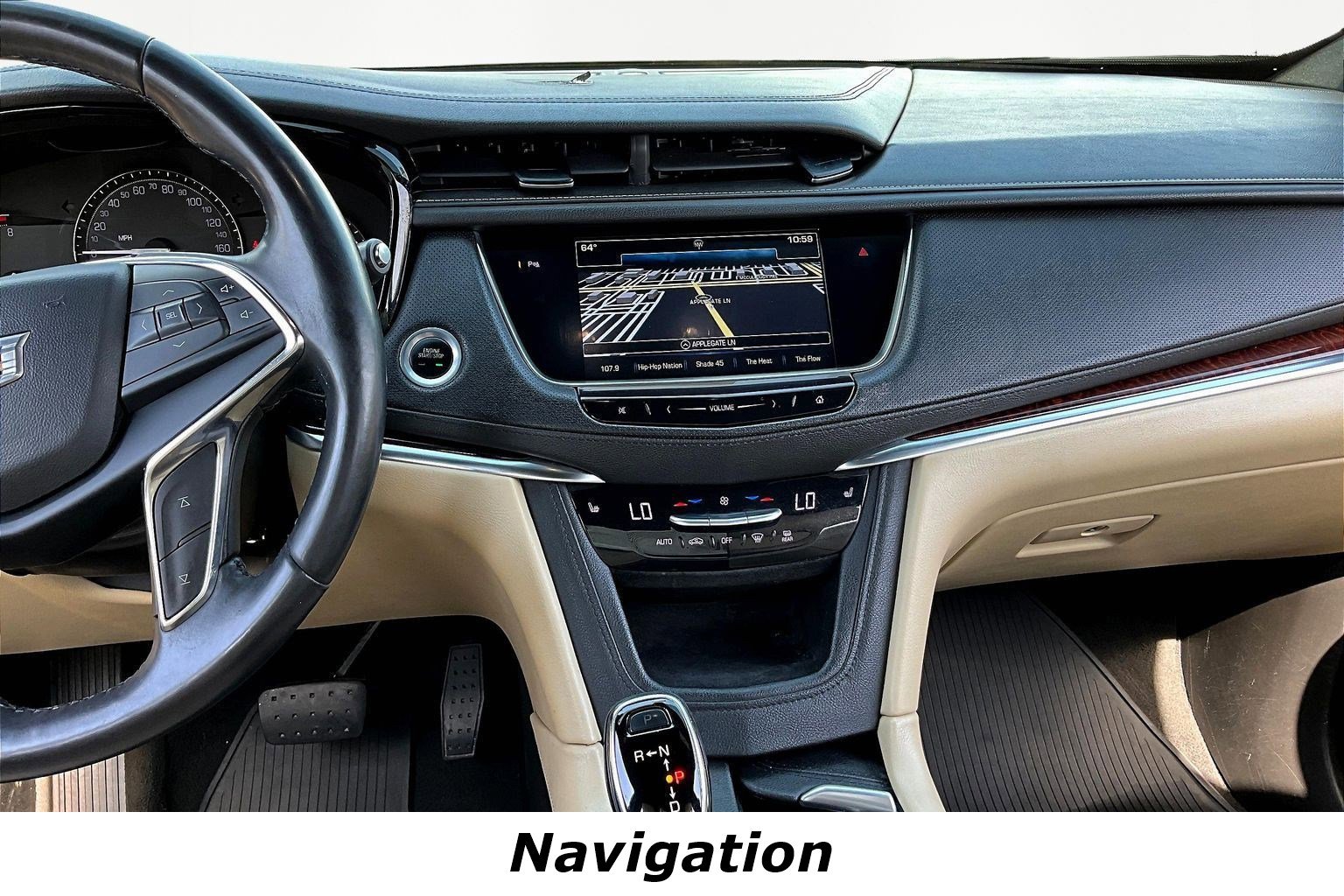 Used 2018 Cadillac XT5 Luxury w/ Driver Awareness Package image 9