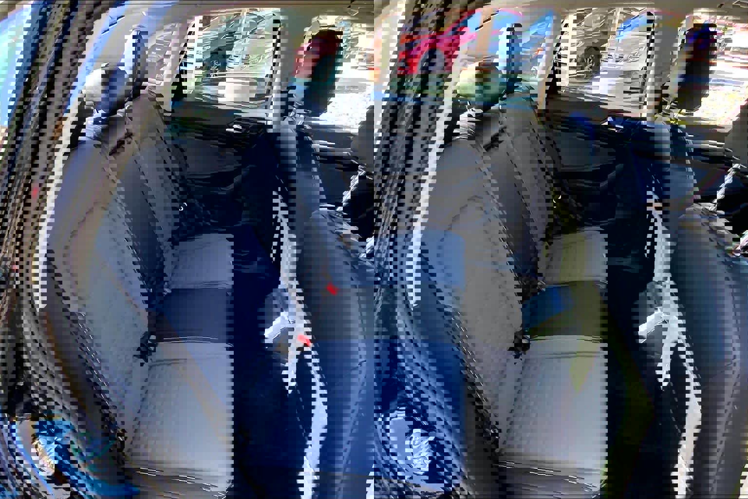 Used 2025 Volkswagen Jetta SE image 20