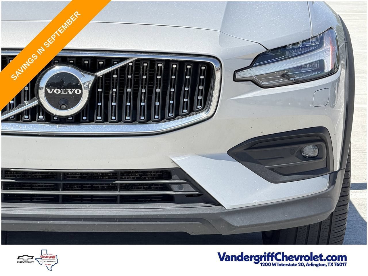 Used 2025 Volvo V60 B5 Cross Country Plus AWD/4WD image 8