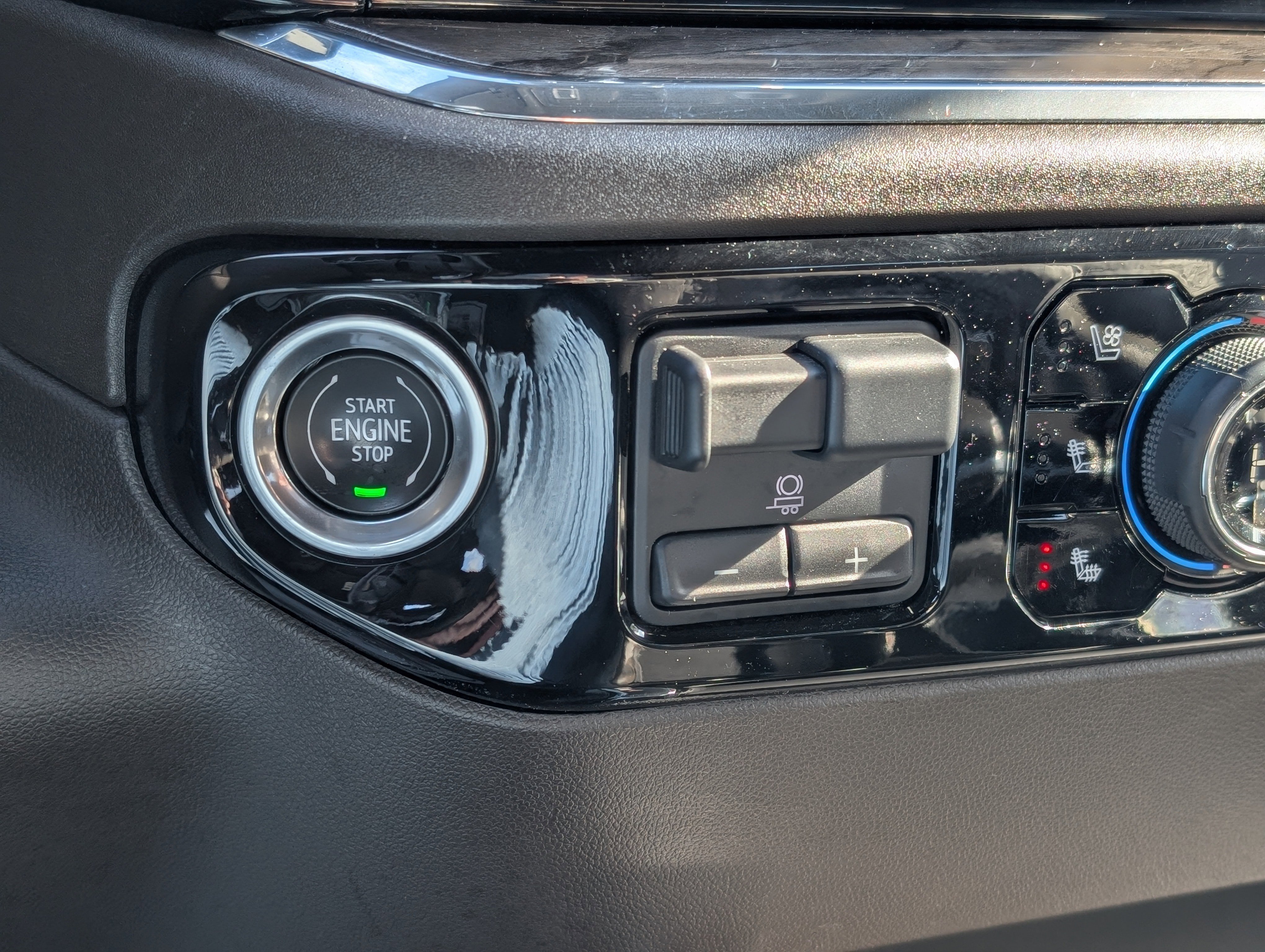 Used 2023 Chevrolet Silverado 1500 LTZ w/ LTZ Convenience Package II image 19