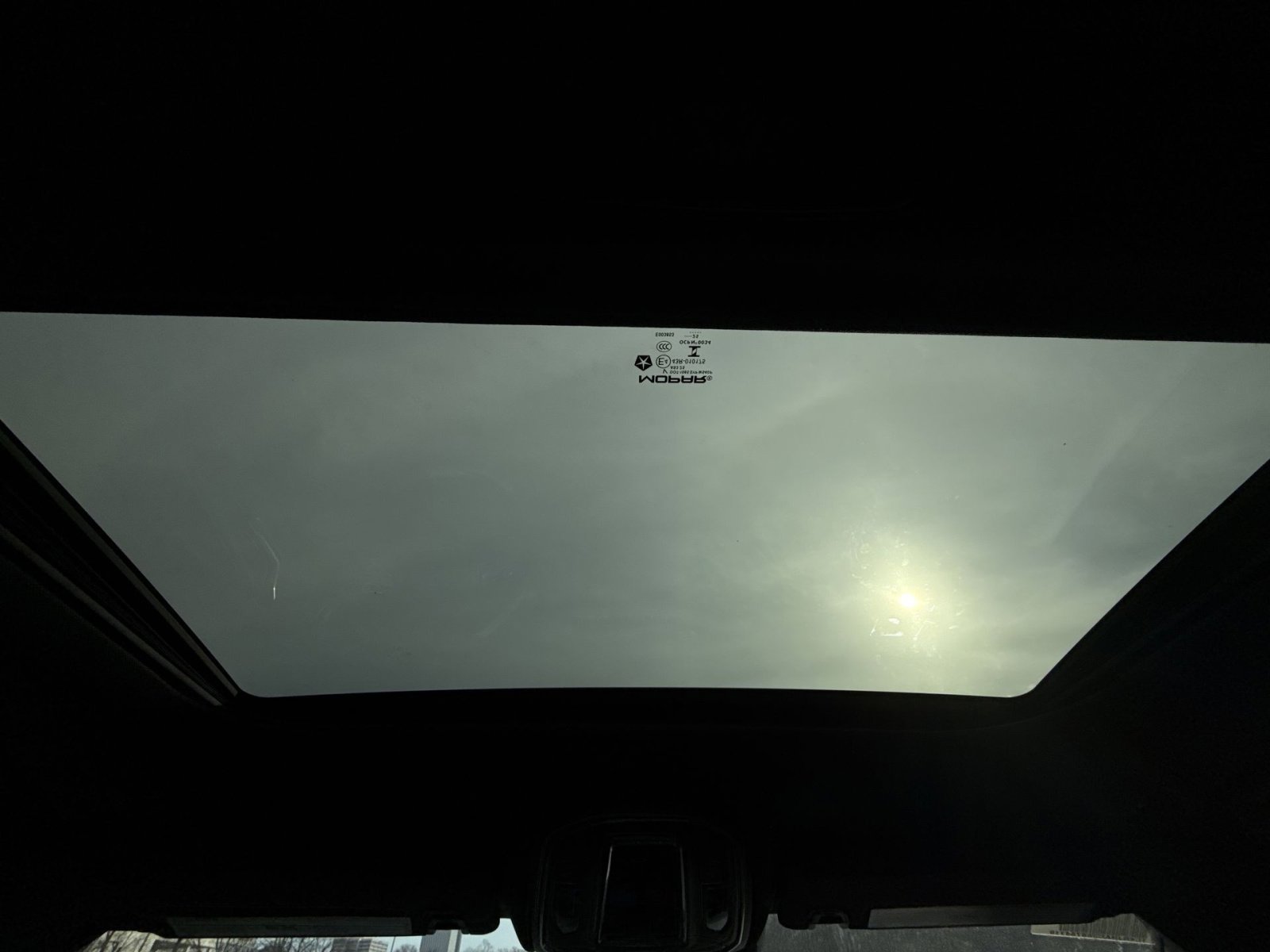 New 2025 Jeep Grand Cherokee Altitude image 20