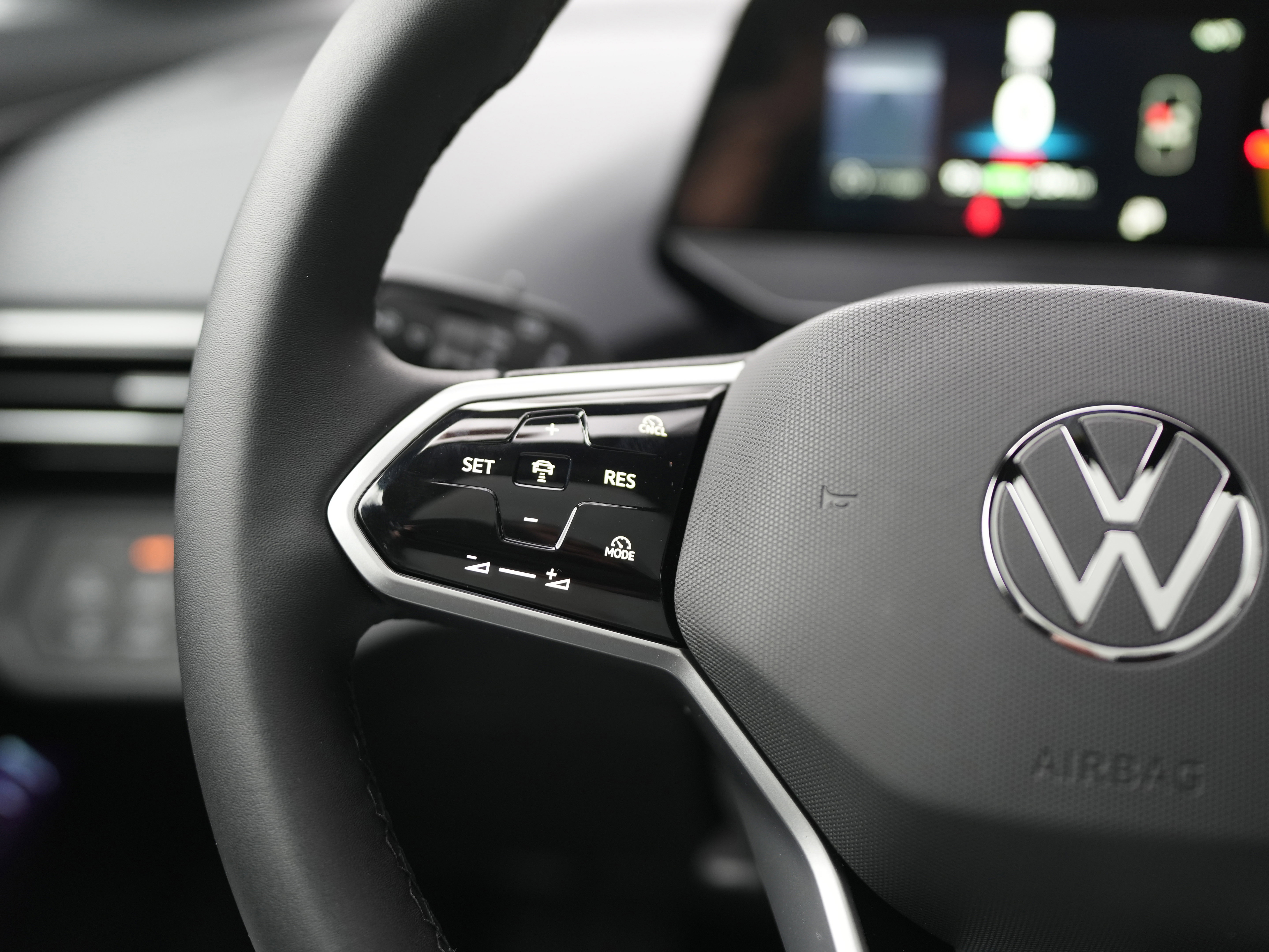 New 2025 Volkswagen ID.4 Pro S image 18