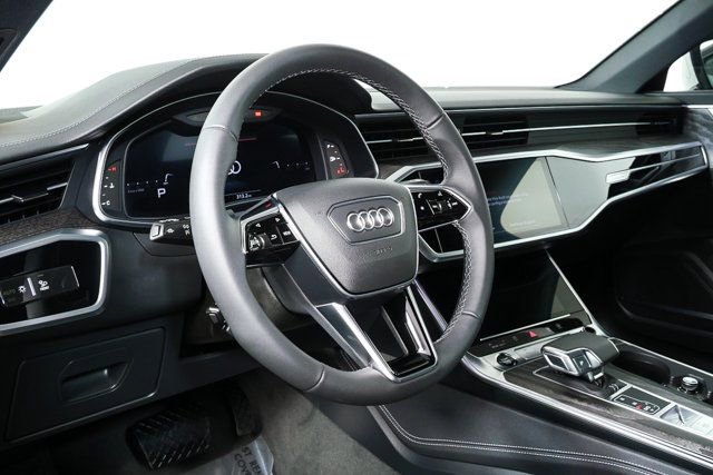 Used 2025 Audi A6 Premium Plus w/ Driver Assistance Package image 4