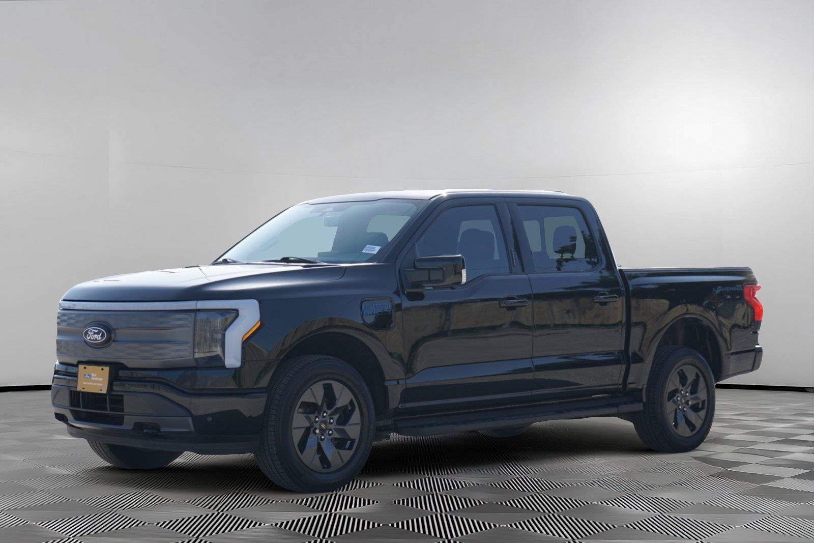 Certified 2024 Ford F150 Lightning Lariat AWD/4WD image 8