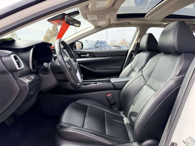 Used 2023 Nissan Maxima SL image 18
