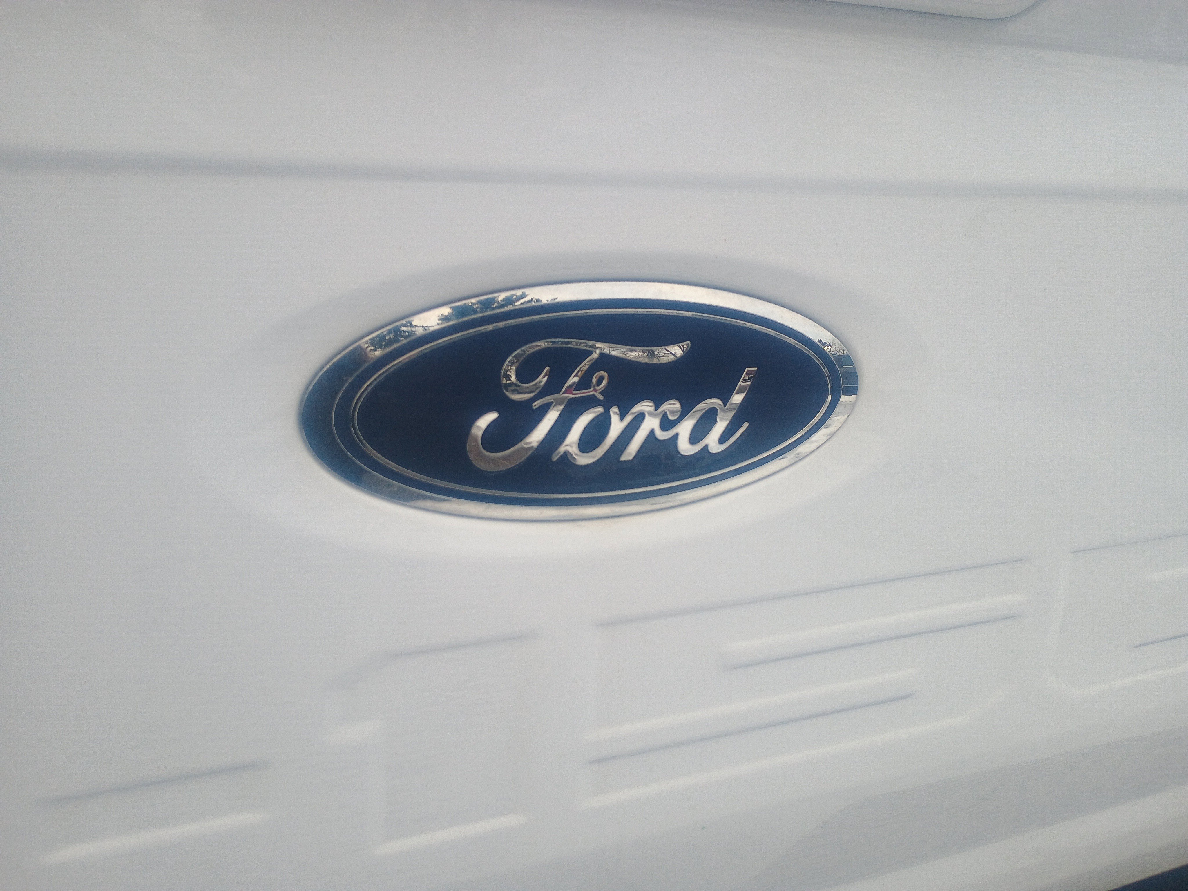 Certified 2021 Ford F150 Lariat w/ Equipment Group 502A High image 9