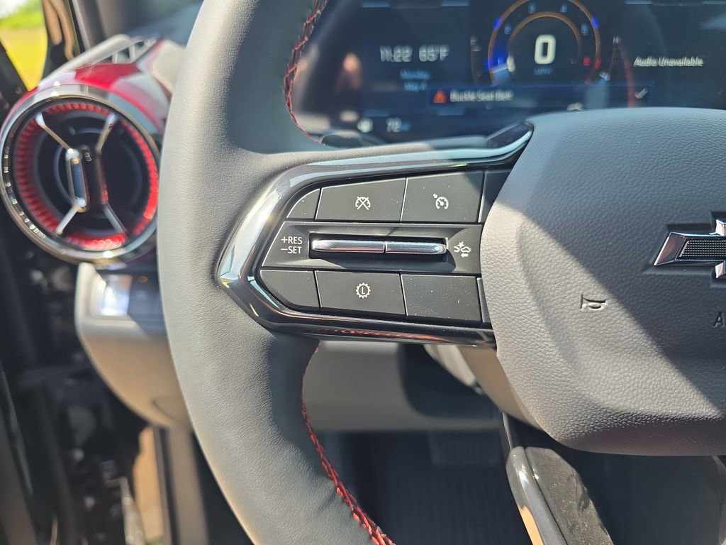 New 2026 Chevrolet Equinox RS w/ Convenience Package III FWD image 17