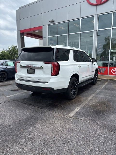 Used 2022 GMC Yukon SLE w/ Gmc Pro Safety Plus Package AWD/4WD image 3