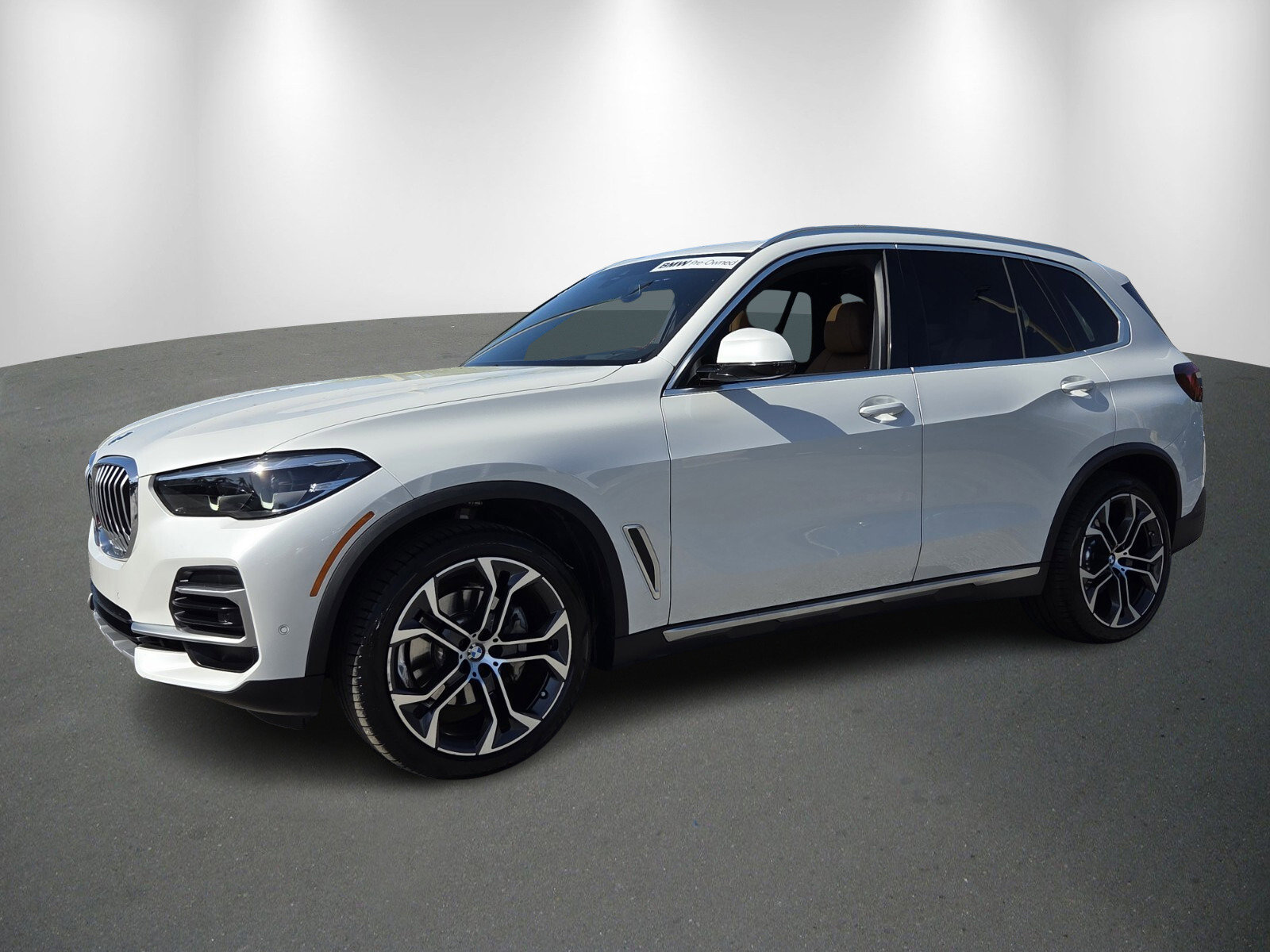 Used 2022 BMW X5 sDrive40i w/ Premium Package image 3
