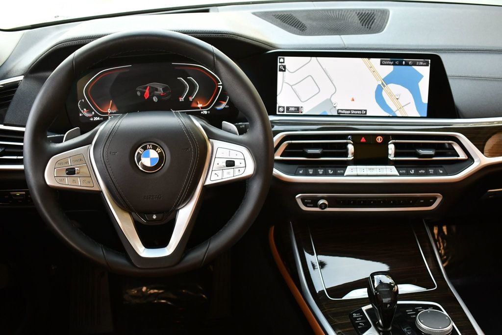 Used 2021 BMW X7 xDrive40i w/ Premium Package 2 image 53