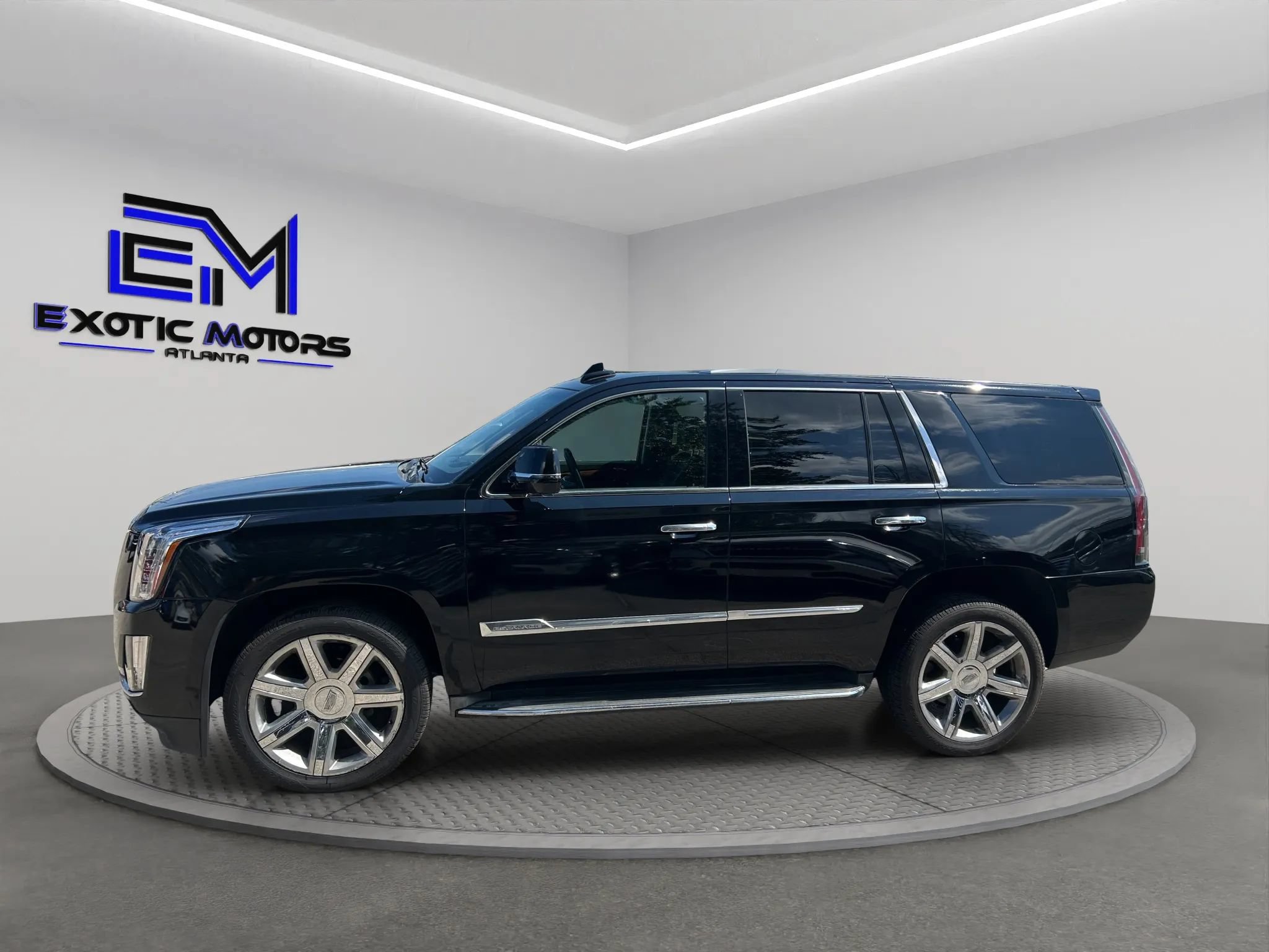 Used 2016 Cadillac Escalade Luxury