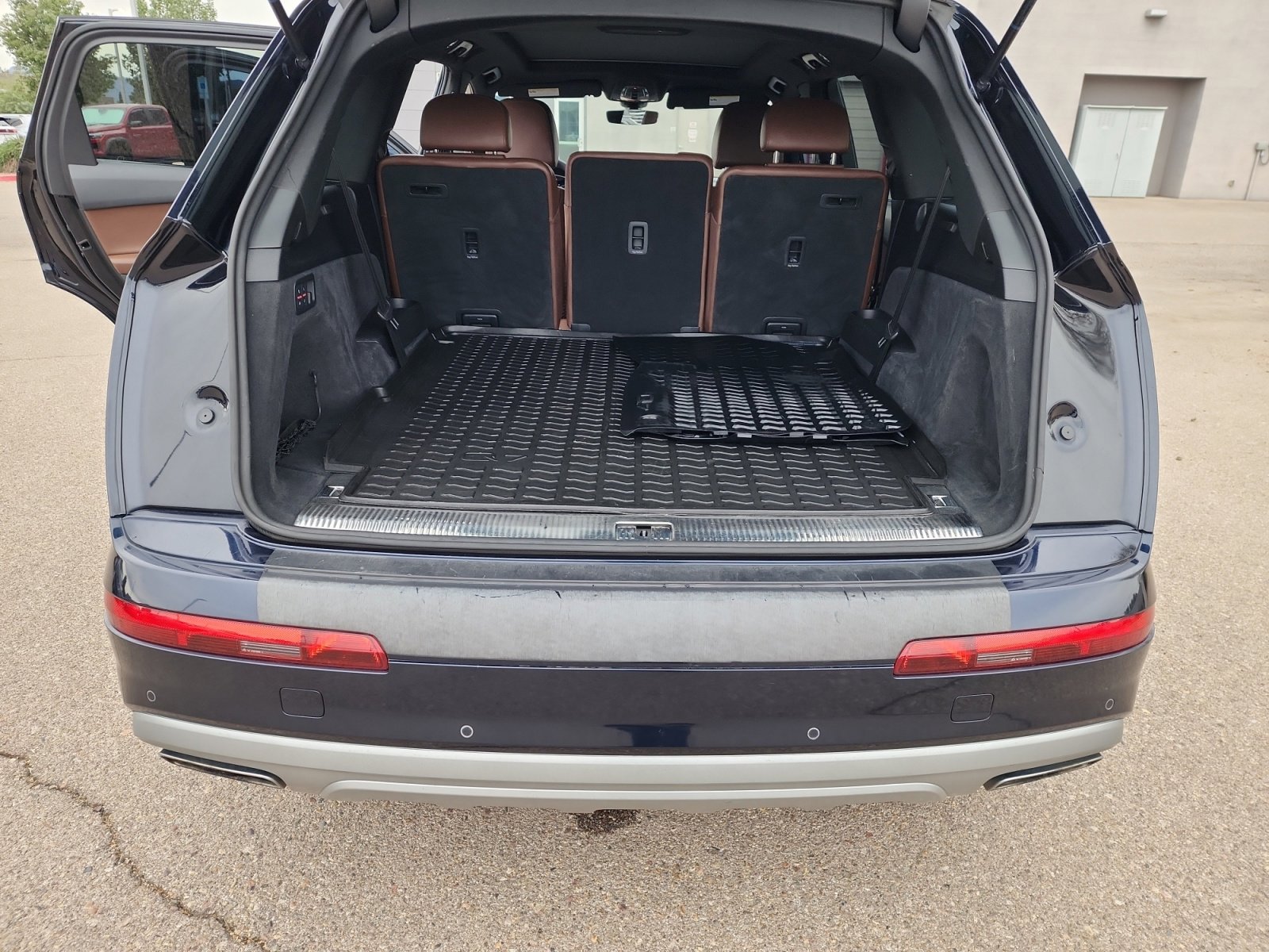 Used 2017 Audi Q7 2.0T Premium Plus w/ Premium Plus Package image 34