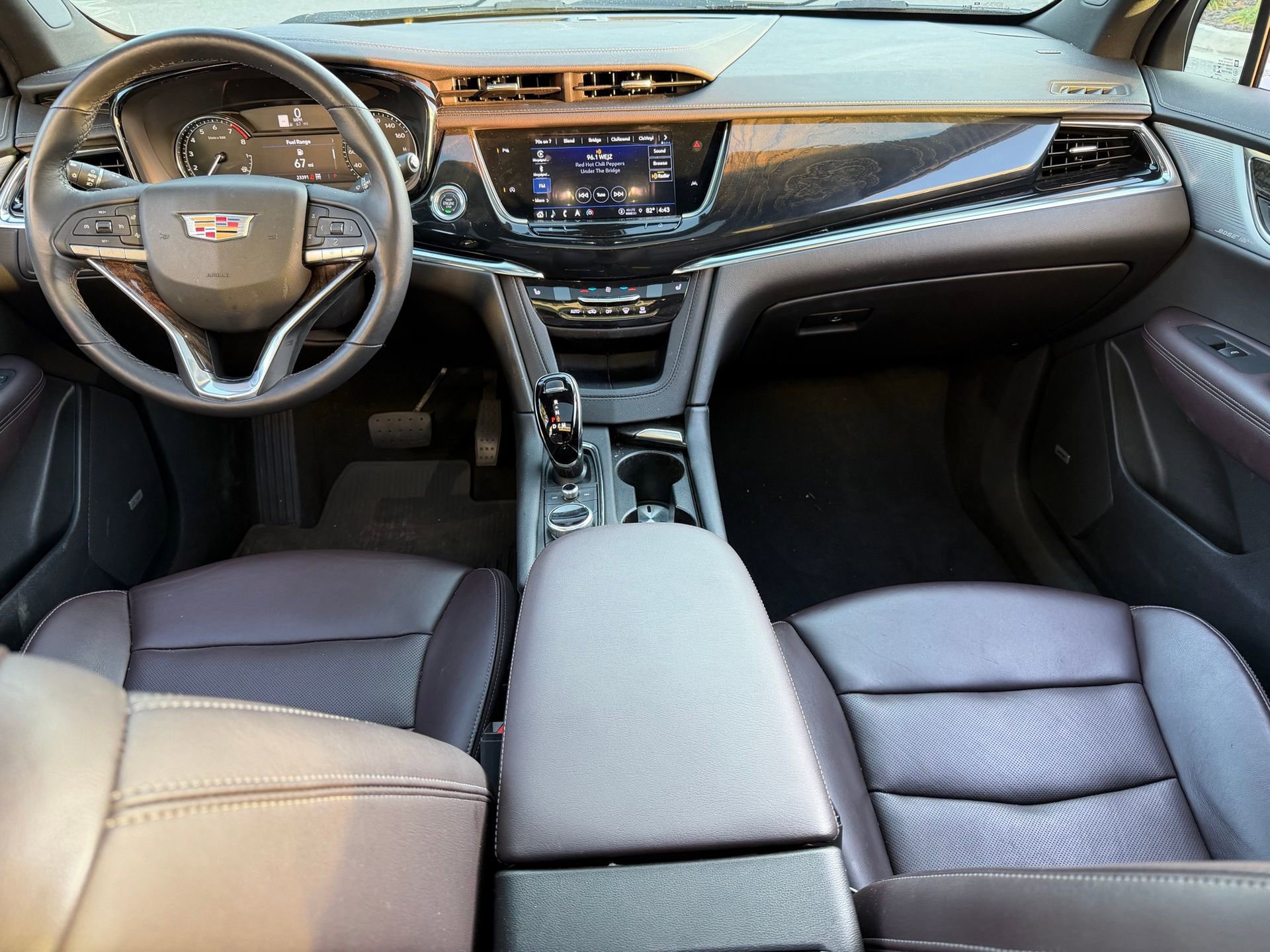 Used 2022 Cadillac XT6 Premium Luxury image 4