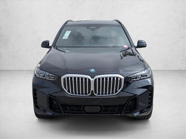 New 2026 BMW X5 xDrive50e w/ M Sport Package image 6