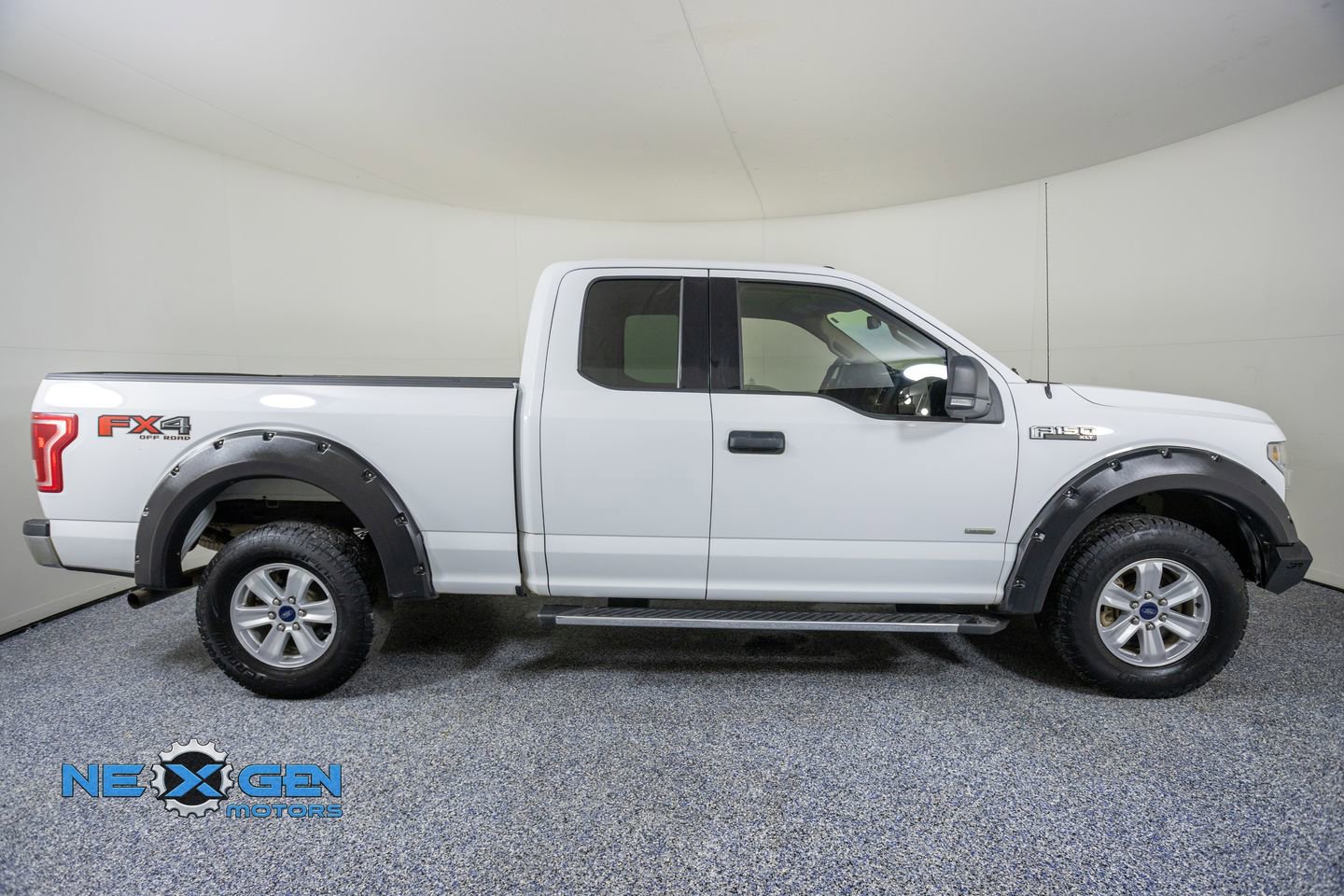 Used 2016 Ford F150 XLT w/ Equipment Group 301A Mid AWD/4WD image 8
