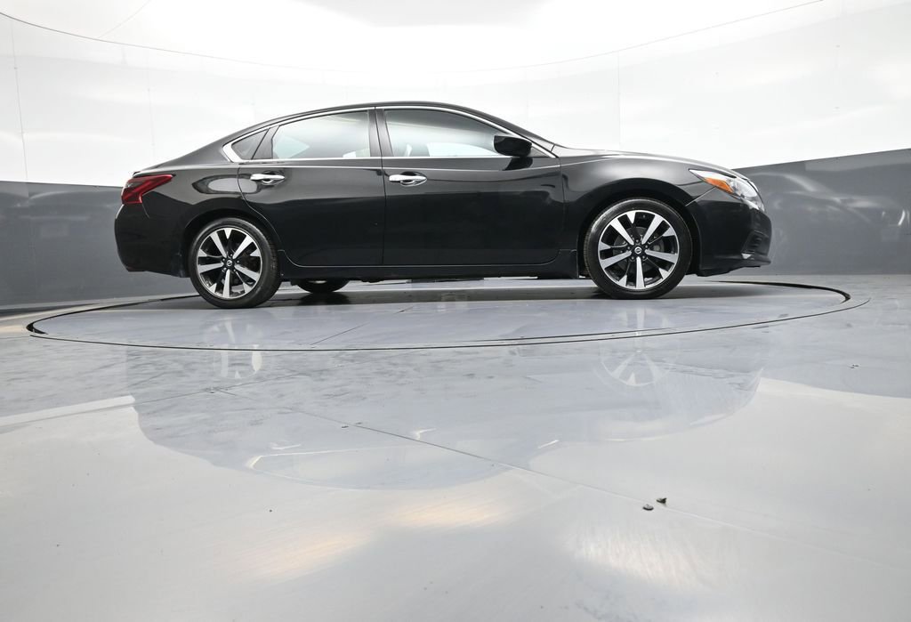 Used 2018 Nissan Altima 2.5 SR FWD image 27