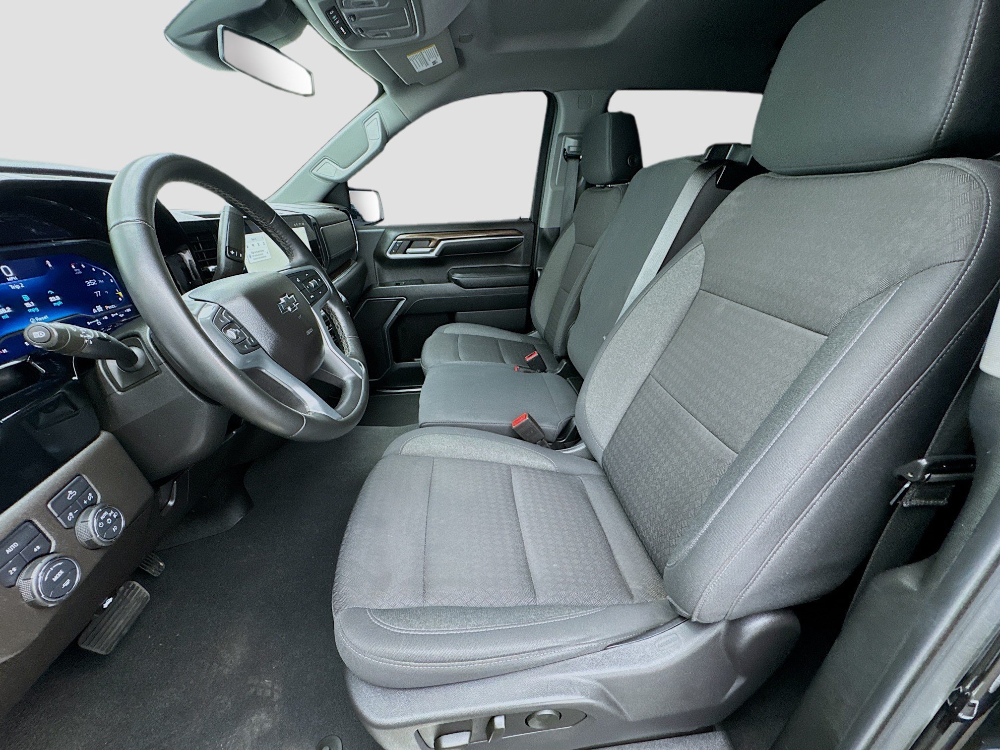 Used 2024 Chevrolet Silverado 1500 RST AWD/4WD image 13
