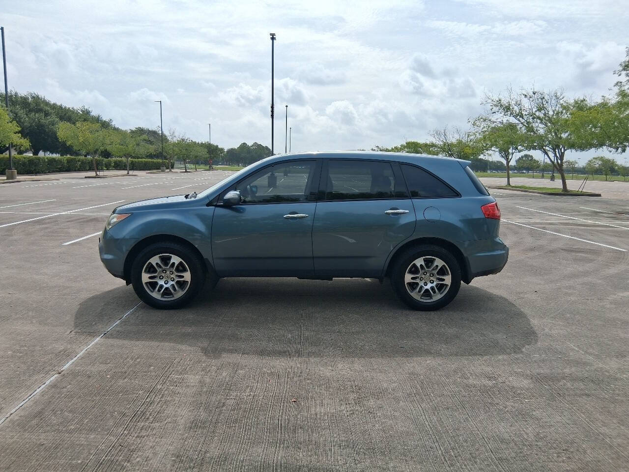 Used 2008 Acura MDX w/ Technology Package AWD/4WD image 3