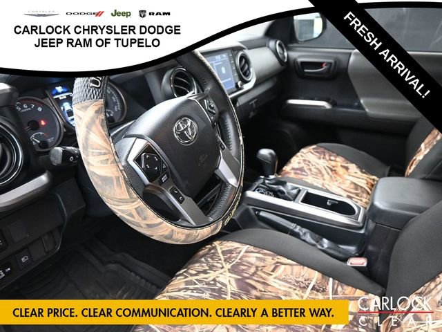 Used 2021 Toyota Tacoma SR5 w/ SR5 Appearance Package (SM) image 23
