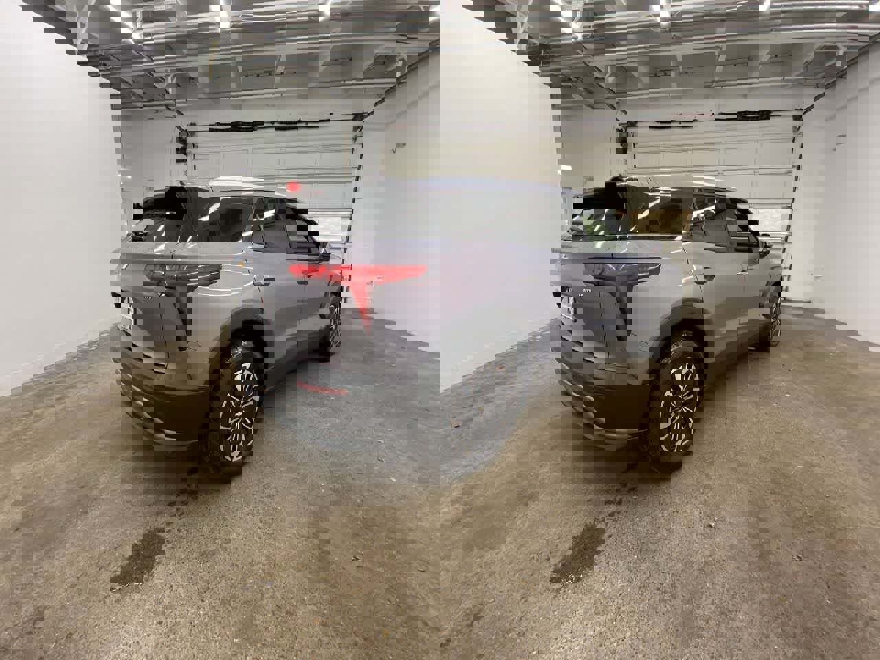 Used 2024 Chevrolet Blazer EV LT image 6