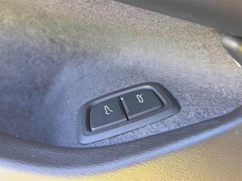 Used 2024 Chevrolet Corvette Stingray Preferred Cpe w/ Z51 Performance Package image 35