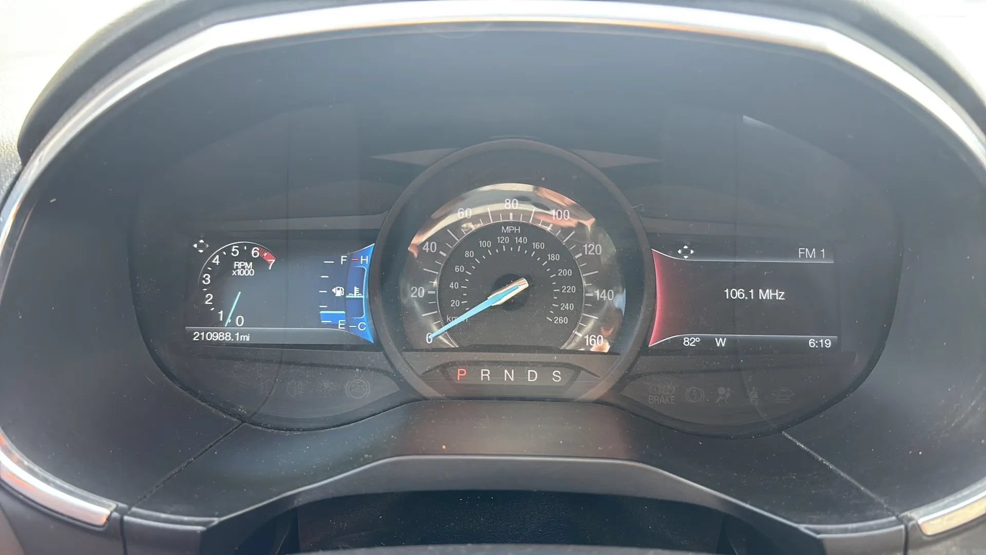 Used 2018 Ford Edge Titanium AWD/4WD image 21