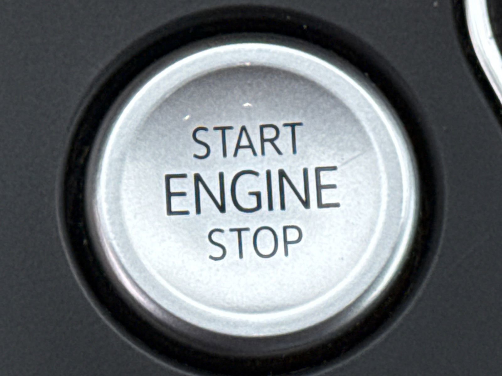 Certified 2023 Volkswagen Atlas SE w/ Black Wheel Package image 36