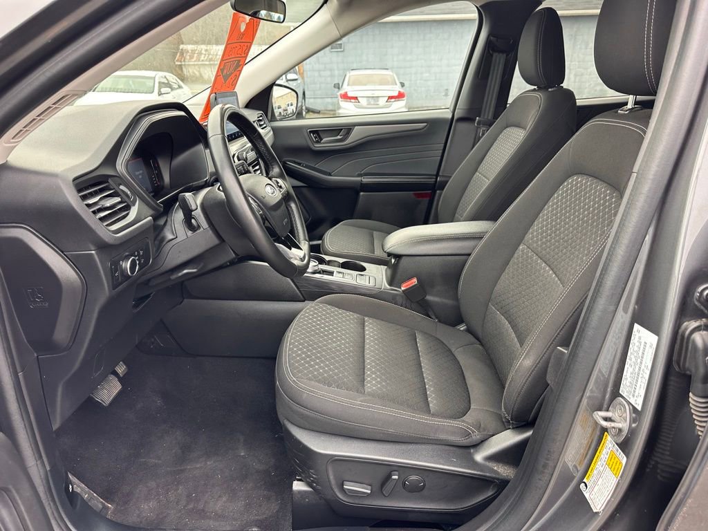 Used 2023 Ford Escape Active image 11