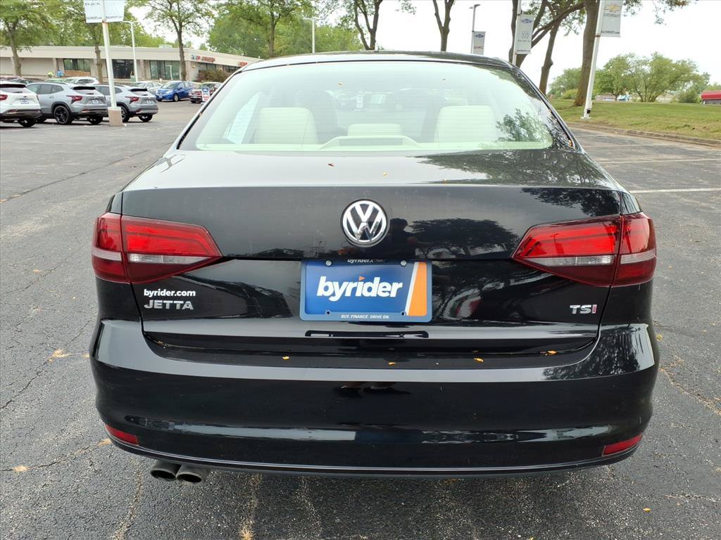 Used 2018 Volkswagen Jetta Wolfsburg Edition FWD image 6