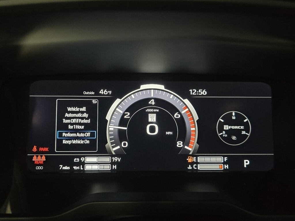 New 2026 Toyota Tundra Platinum image 31