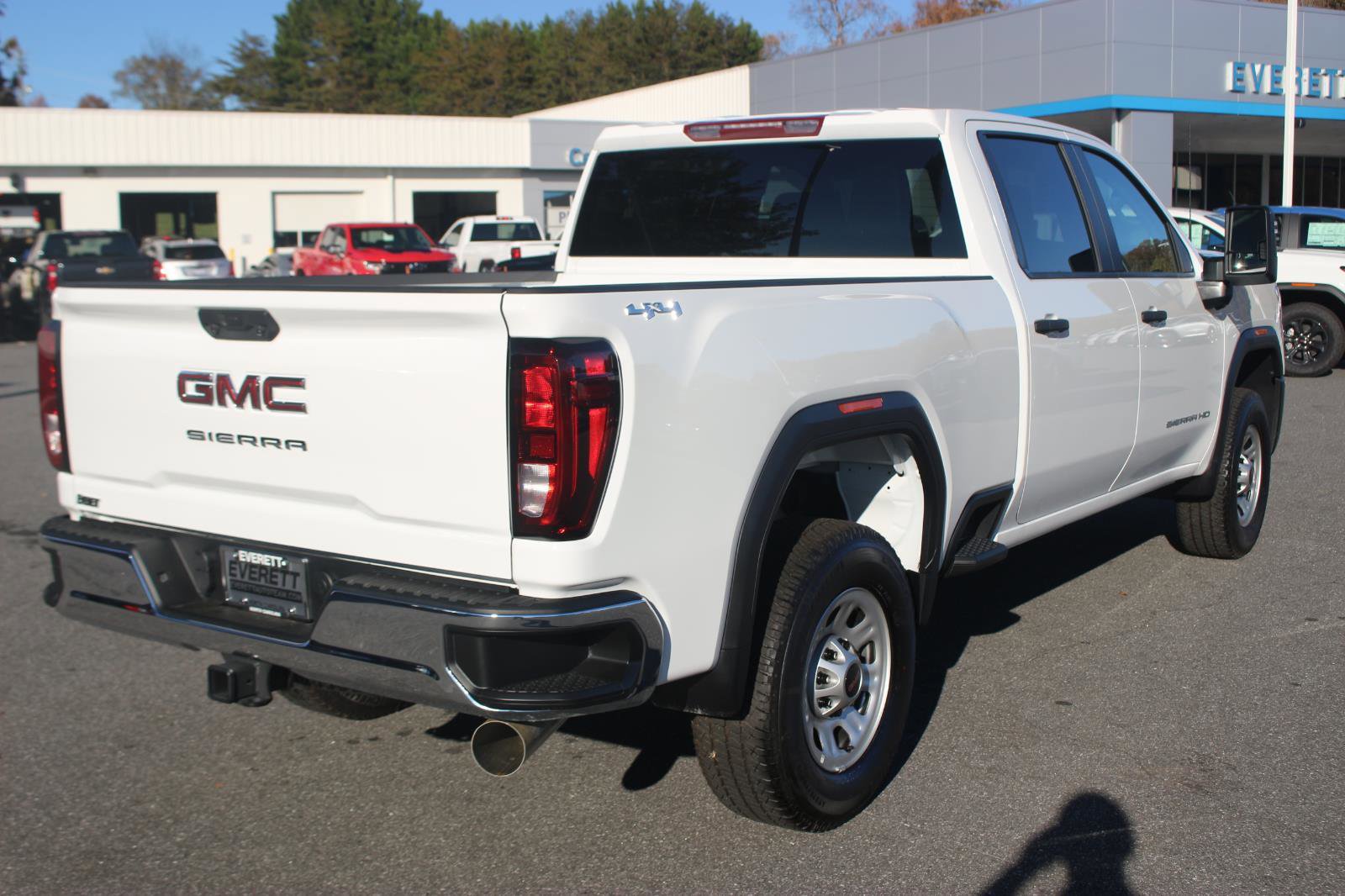 New 2025 GMC Sierra 2500 Pro w/ Convenience Package image 7